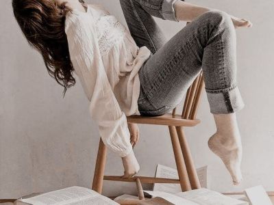 “MÁS ALLÁ DE LA MEDIANOCHE: REFLEXIONES DE UN&nbsp;ESCRITOR”